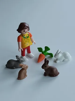 Playmobil Figura Niño y Conejos