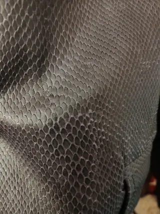 Cazadora Piel Cocodrilo Morada