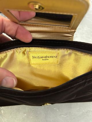 Bolso YSL Terciopelo Negro y Dorado