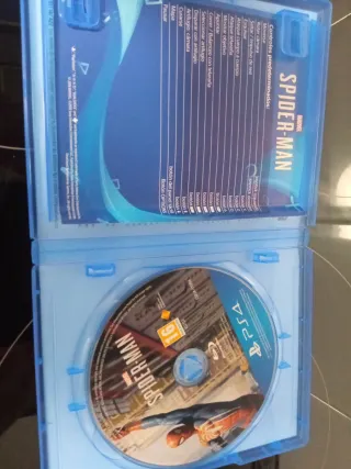 Juego PS4 Marvel Spider-Man