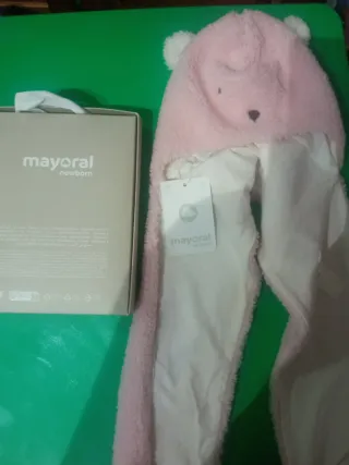 Berretto e sciarpa Mayoral per bambini rosa