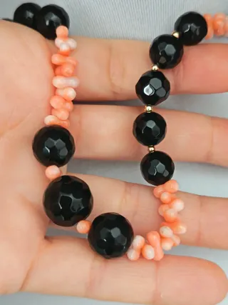 Collana onice nero e corallo rosa
