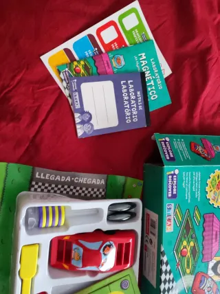 Juego de Laboratorio Magnético