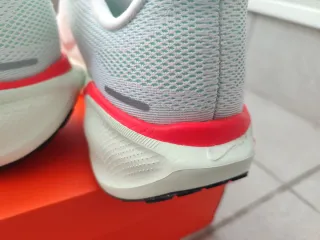 Nike Air Zoom Pegasus 41 Talla 43