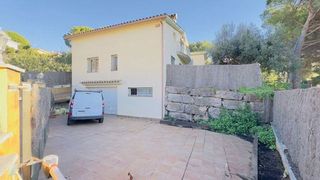 Chalet en venta en Roca Grossa - Serra Brava en Lloret de Mar