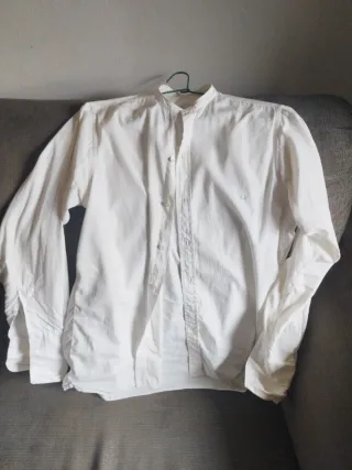 Camisa blanca cuello Mao