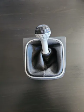 Volante Golf GTI MK5 y pomo original