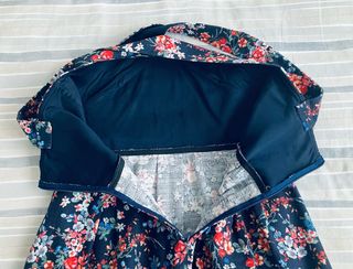 Vestido Flores Tirantes Cruzado Stradivarius S/M