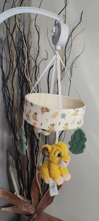 Móvil musical para cuna bebé