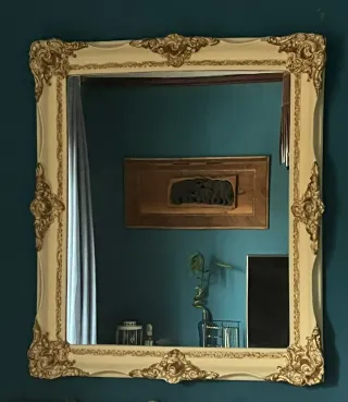 Espejo Rectangular Beige y Dorado 80x70. De resina