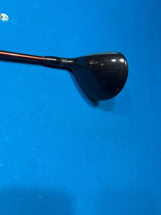 Híbrido de golf negro