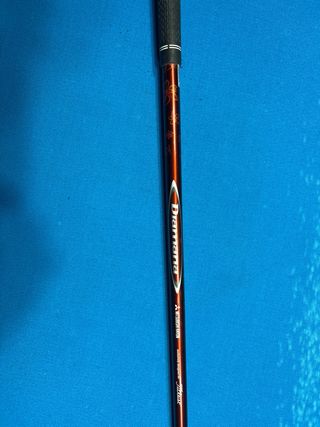 Híbrido de golf negro