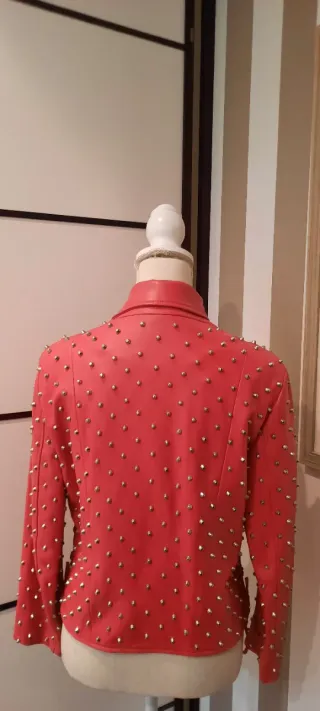 Cazadora Uterqüe pvp 450