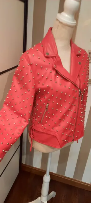 Cazadora Uterqüe pvp 450