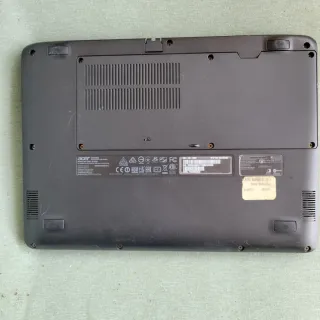 Ordenador Portátil Acer Aspire ES1-132 Negro