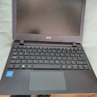 Ordenador Portátil Acer Aspire ES1-132 Negro
