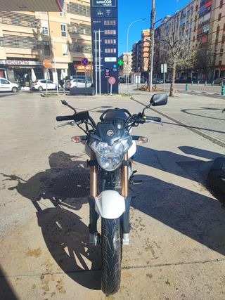 Moto 150cc Automática Scooter Blanca