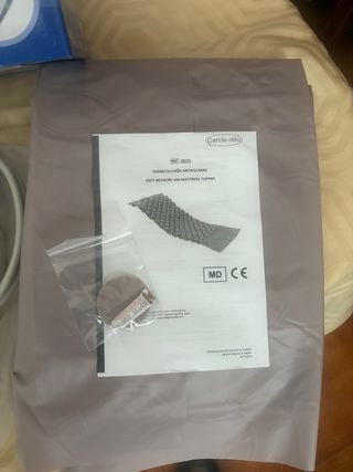 Cama geriátrica elevadora