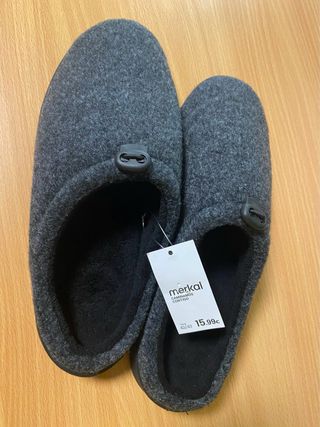 Zapatillas de casa grises