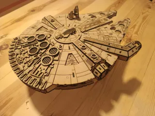 Halcón Milenario Star Wars Maqueta Madera
