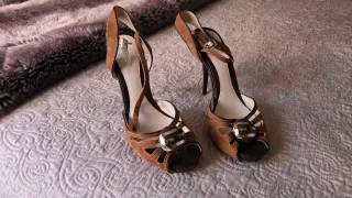 Sandalias de Piel Marrones