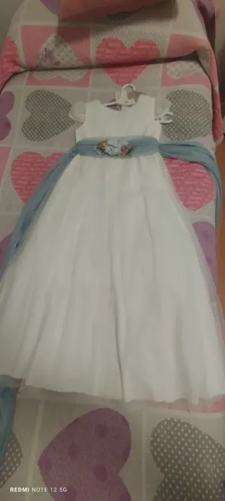 Vestido de comunión blanco y azul sin estrenar