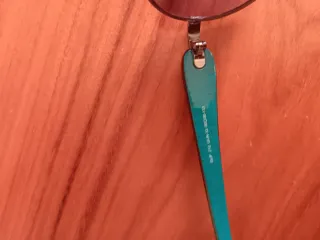 Gafas de sol Guess marrones y verdes