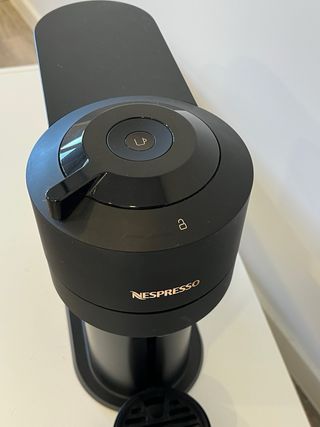 Cafetera Nespresso Vertuo Next