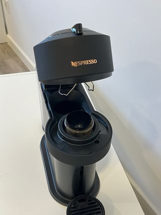 Cafetera Nespresso Vertuo Next