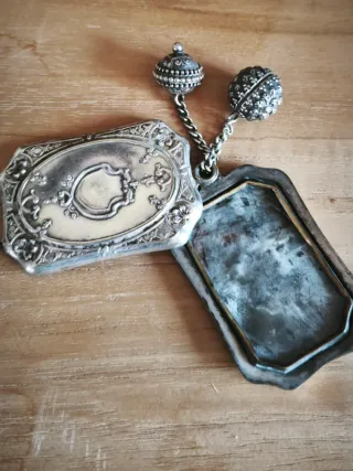 Espejo de Plata Victoriano