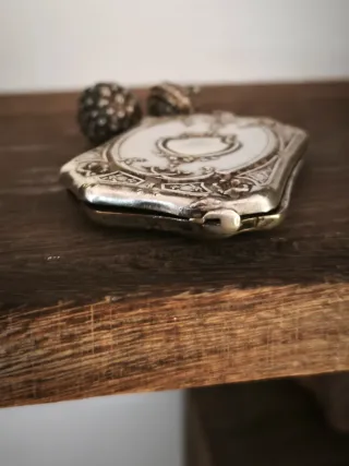 Espejo de Plata Victoriano