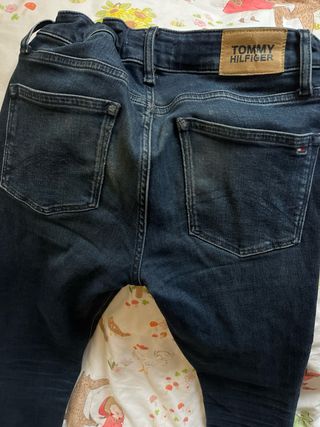 Pantalón vaquero niña Tommy Hilfiger 164. 12-13