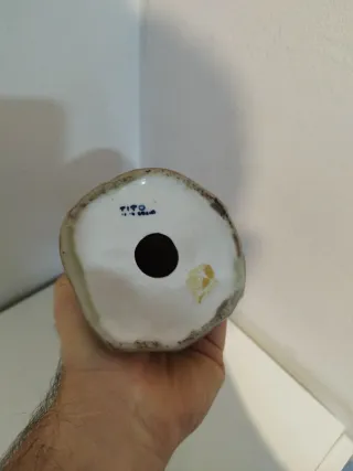 Figura Tito Segovia Pastora con Cordero Porcelana