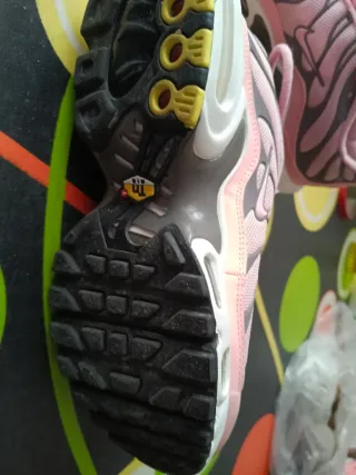 Nike niña rosa y negro