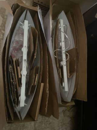 Lampadario moderno grigio e bianco