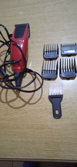 Tagliacapelli professionale con accessori