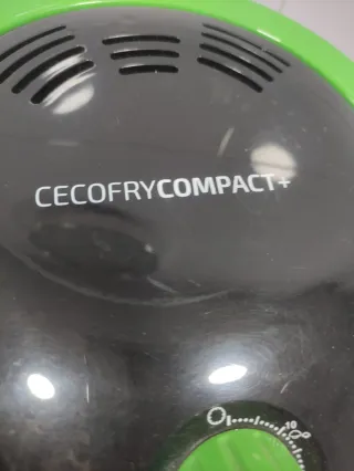 Freidora de aire con accesorios