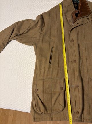 Abrigo Barbour monterías de caza. Lana 100%.