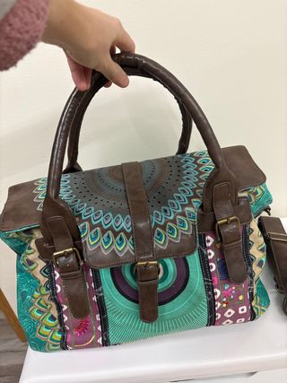 Bolso grande cómodo para viajar