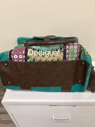 Bolso grande cómodo para viajar