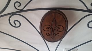 Conjunto cabecero forja y mesitas noche