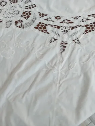 Tondo ricamato a mano diametro 165 cm