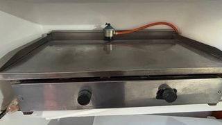 Plancha de acero a gas