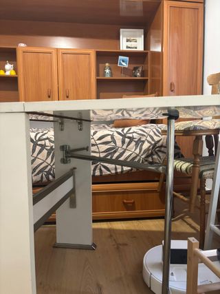 Mesa plegable blanca