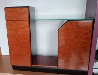 Mueble recibidor madera y cristal