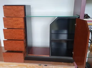 Mueble recibidor madera y cristal