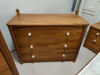 Habitación infantil conpleta cama convertible cuna