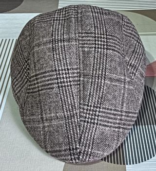 Berretto a quadri uomo grigio e marrone