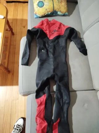 Traje de neopreno O'Neill talla S 3/2