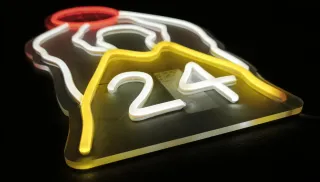 Lampada Neon Led "Giocatore Basket 24*